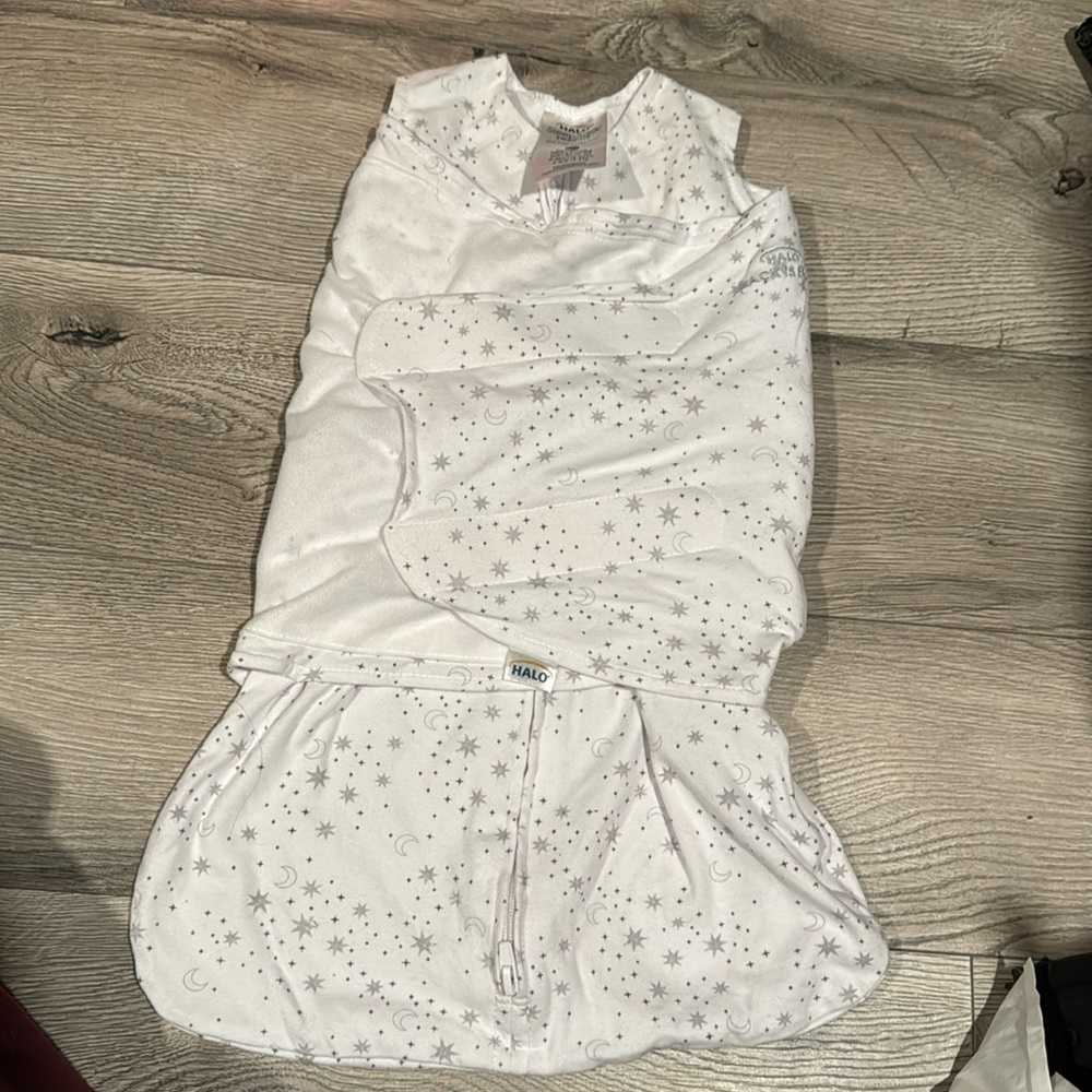 Newborn-3M Halo Sleep sack